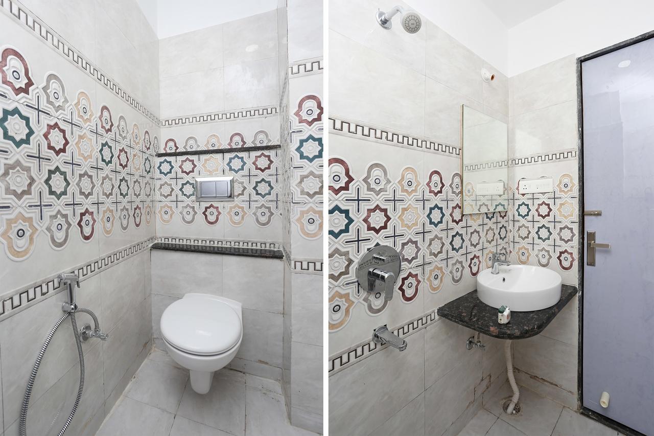 Oyo 15861 Hotel Shivganga Comfort Zone Rāipur Extérieur photo